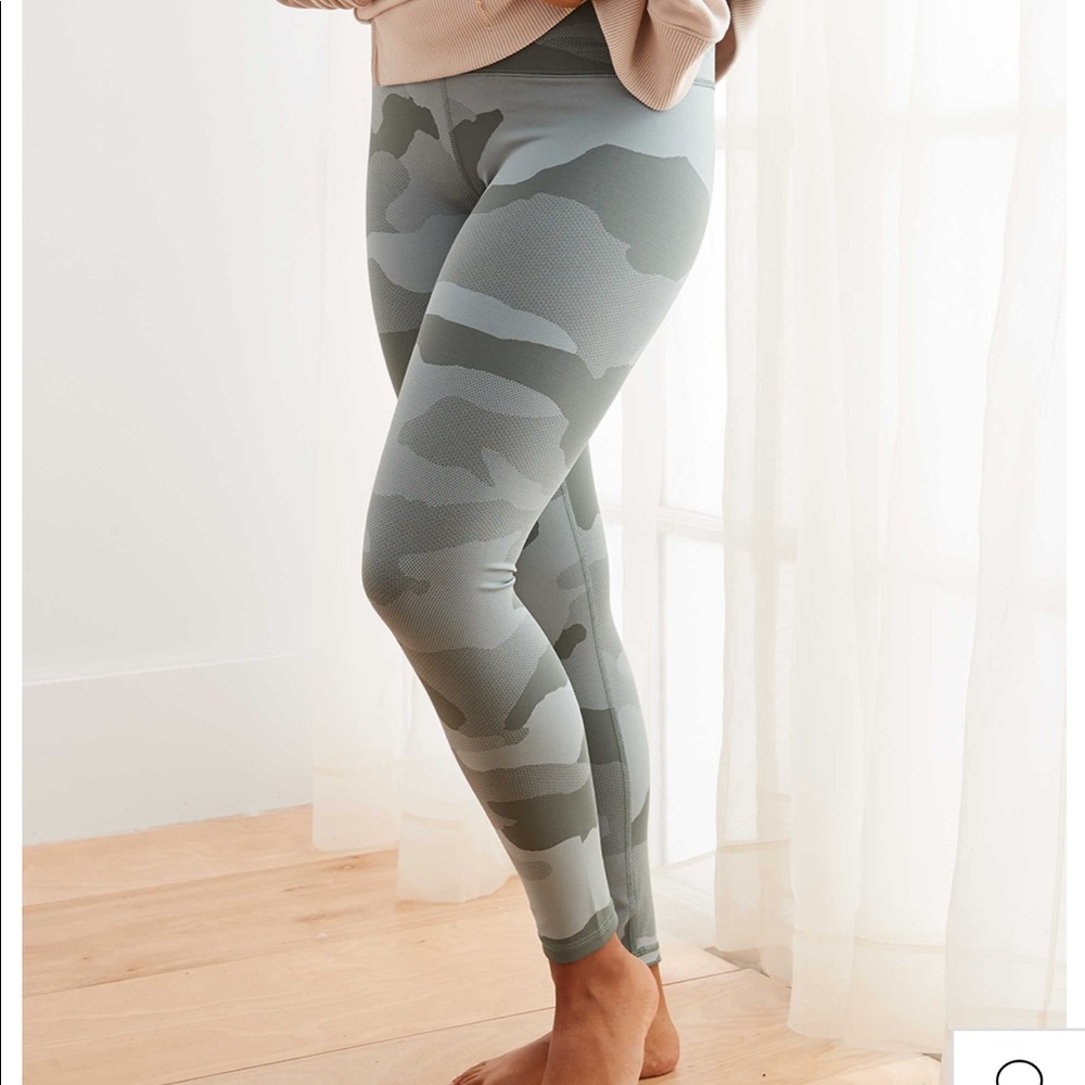 Camo Textured Leggings